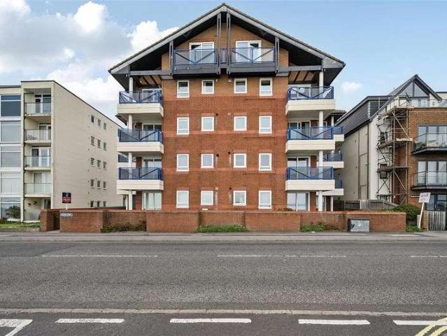 Flat for sale in Lee-on-the-Solent, Middlecroft