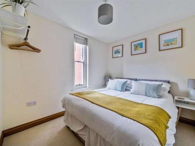 Flat for sale in Swanage, East Dorset