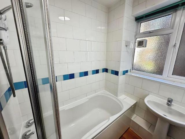 Flat for sale in Dorridge, Isle Of Man