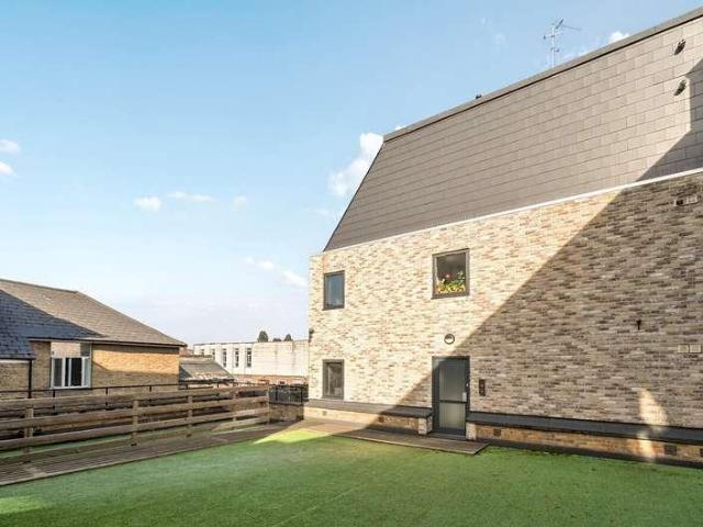 Flat for sale in Blackhills, Isle Of Man