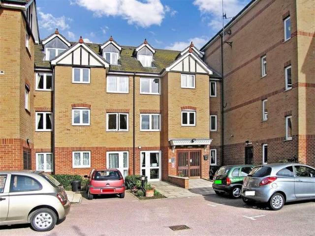 Flat for sale in Birchington, Thanet