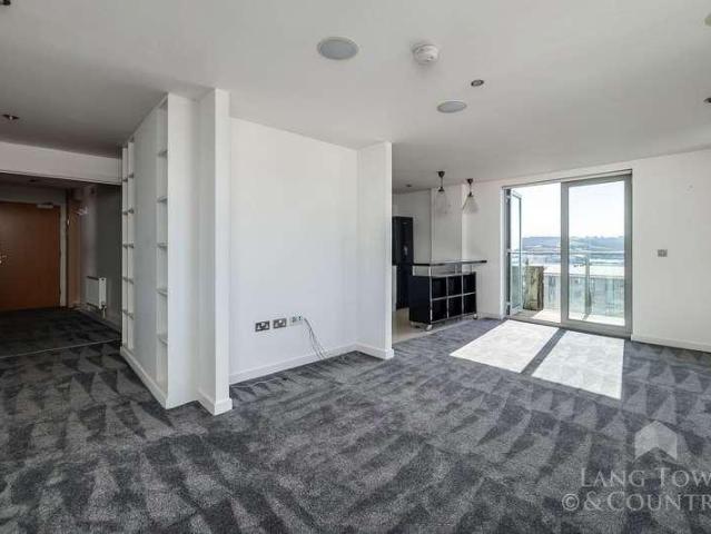Flat for sale in Barbican, Mount Wise