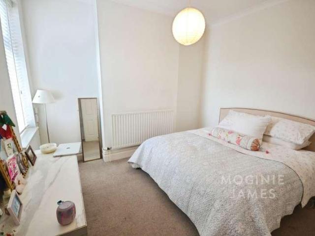 Flat for sale in Penylan, Falcon Lodge