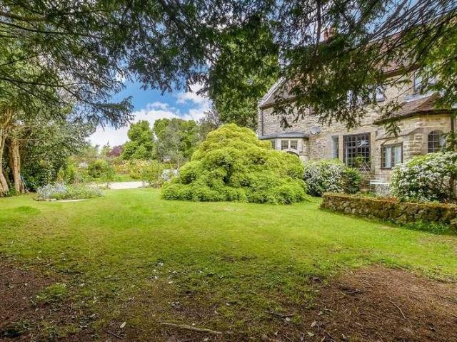 Flat for sale in Crowborough Warren, Cross In Hand