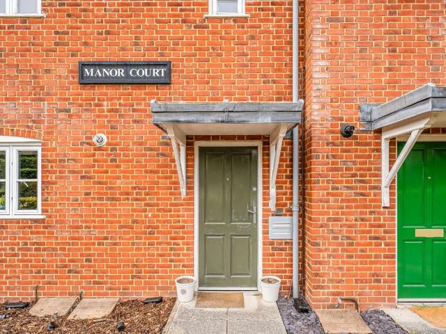 Flat for sale in Priest Down, Hampshire