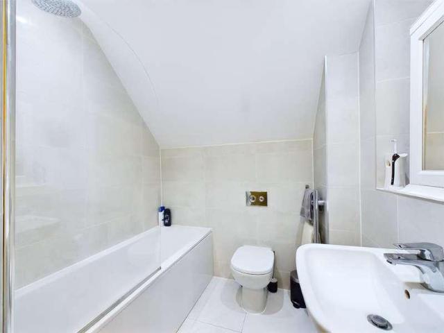 Flat for sale in Horsenden, Princes Risborough