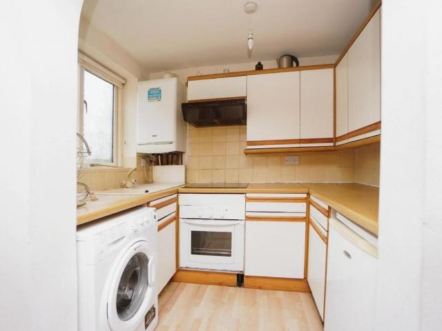 Flat for sale in Broomhill, Crookesmoor