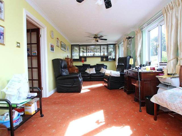 Flat for sale in Stanley Green, Poole