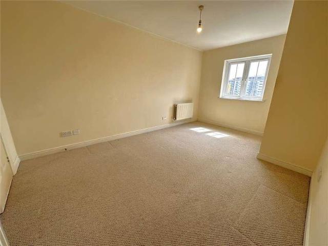 Flat for sale in Sovereign Harbour, Eastbourne