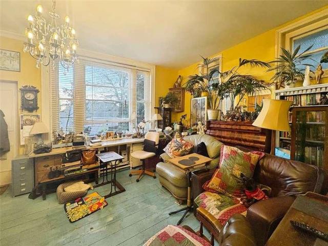 Flat for sale in Osborne, East Cowes