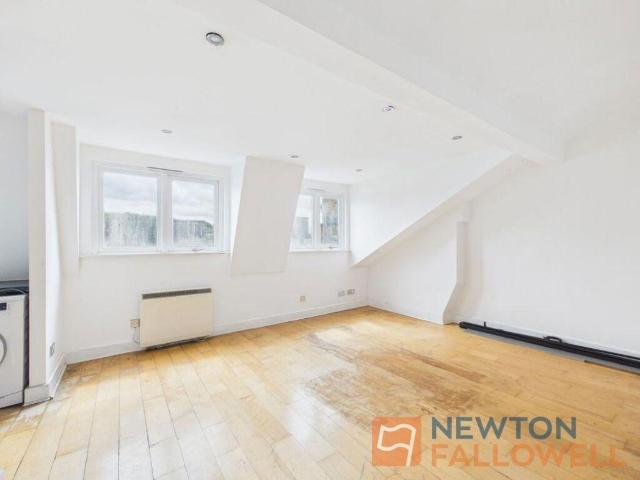 Flat for sale in West Midlands