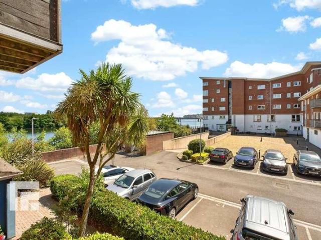 Flat for sale in Cardiff International Sports Village, Falcon Lodge