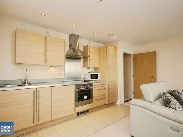 Flat for sale in Cardiff International Sports Village, Falcon Lodge