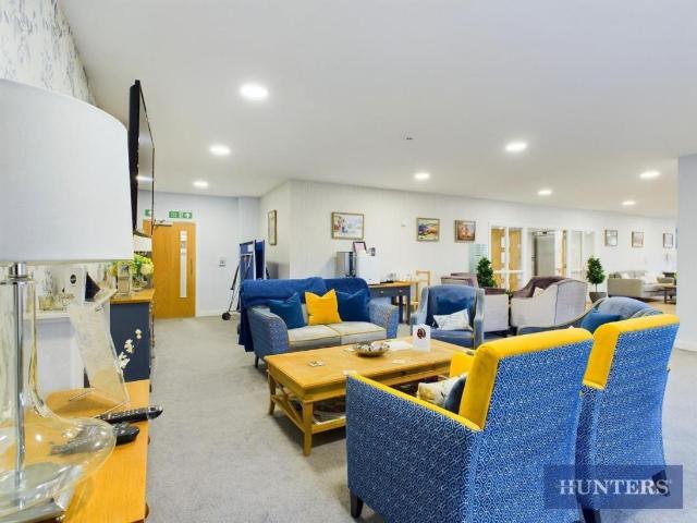 Flat for sale in South Cliff, Kepwick