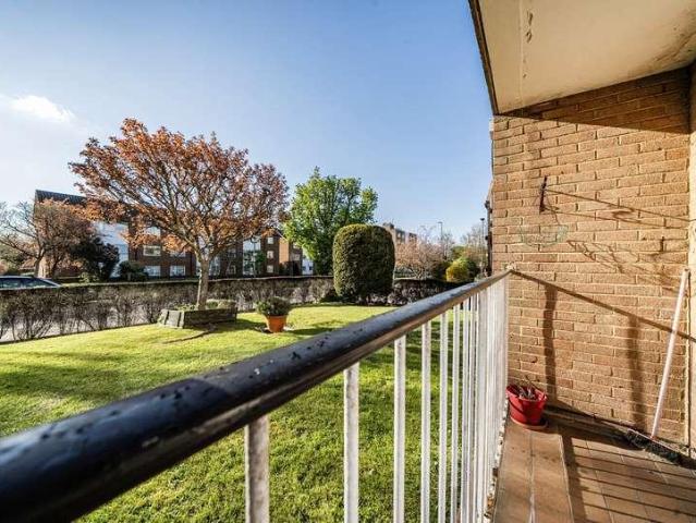 Flat for sale in Woodcote Green, Greater London