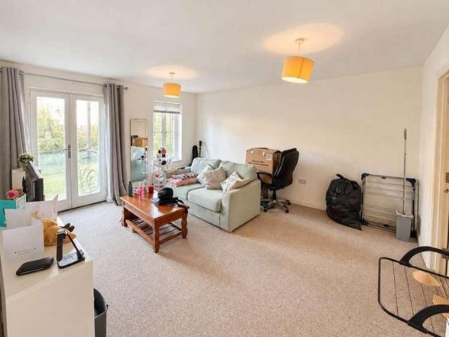 Flat for sale in Weston Village, Weston-super-Mare