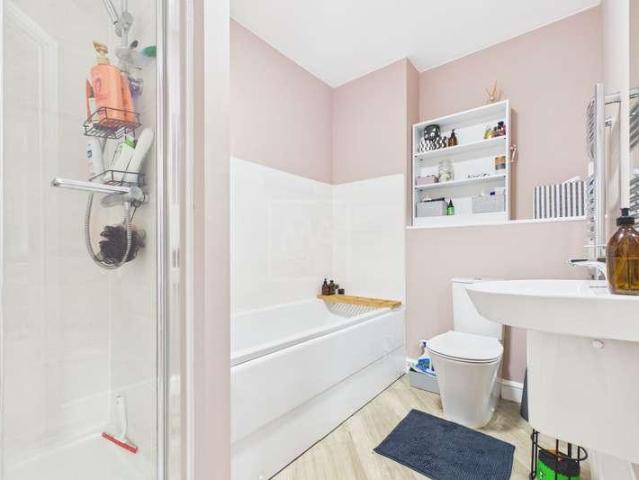 Flat for sale in Whittle Hall