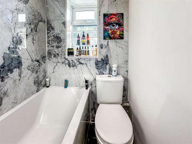 Flat for sale in West Midlands