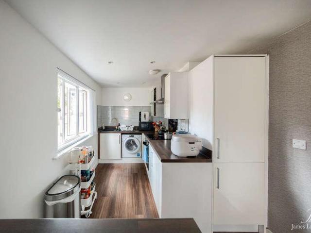 Flat for sale in Edgbaston, West Midlands