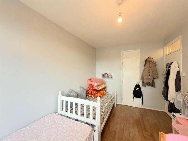 Flat for sale in St Matthew's, Old Wharf