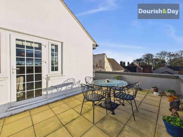 Flat for sale in Woore, Shropshire