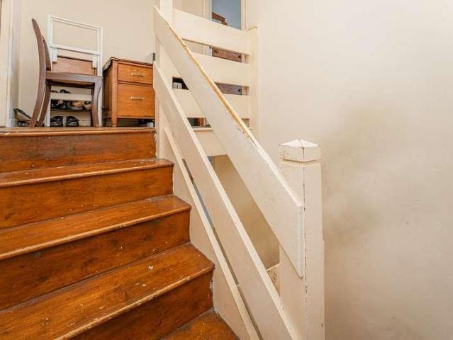 Flat for sale in Hornsey, Greater London