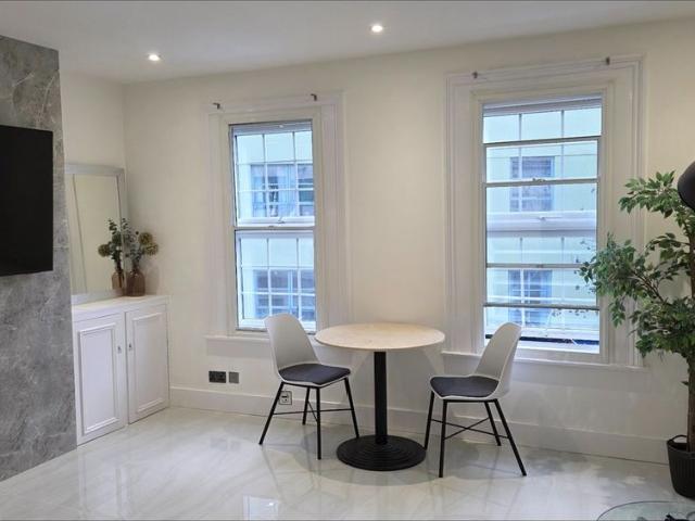 Apartment for rent in Fulham, Isle Of Man