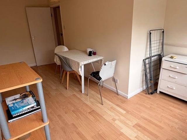 Apartment for rent in Westminster, Victoria