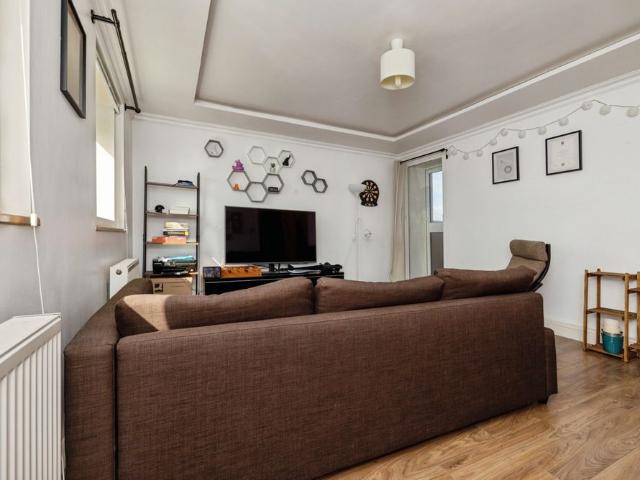 Apartment for rent in Chalk Farm, Greater London