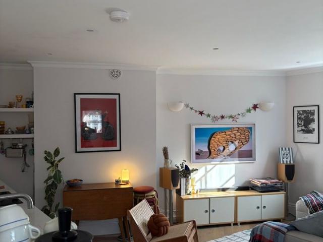 Apartment for rent in Chalk Farm, Greater London