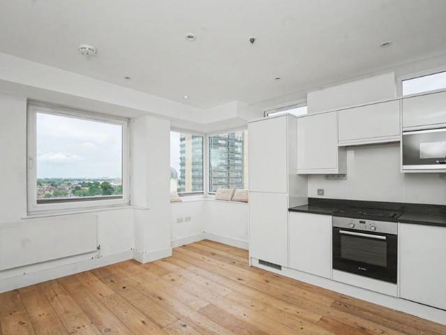 Apartment for rent in London Borough of Croydon, Greater London