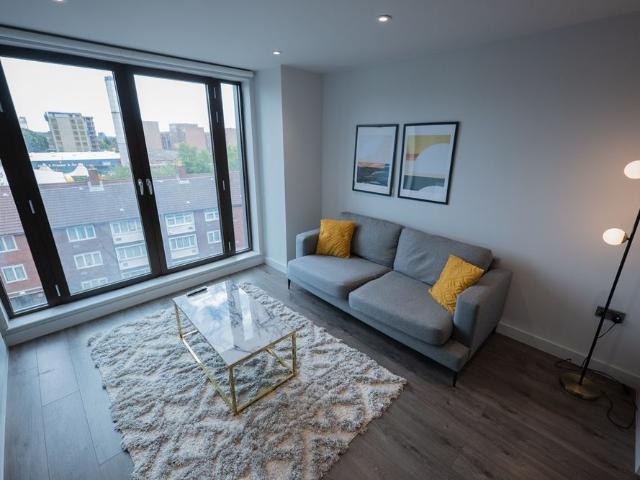 Apartment for rent in Ropewalks, Calderstones