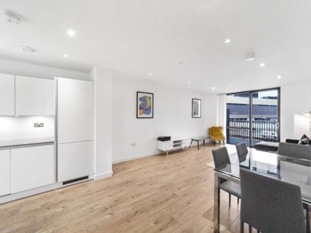 Apartment for rent in Walworth, Greater London