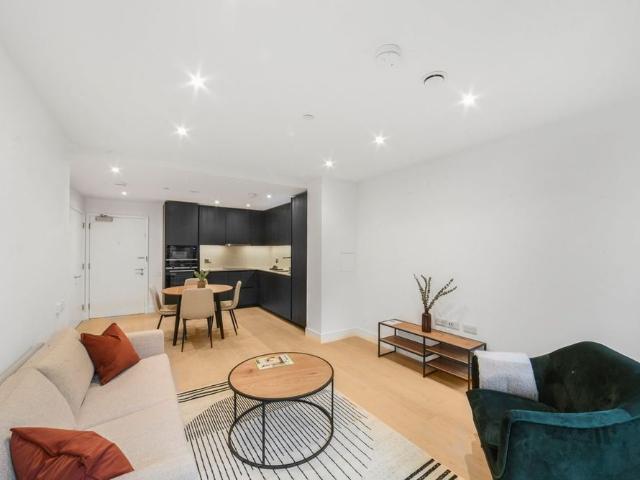 Apartment for rent in Walworth, Greater London