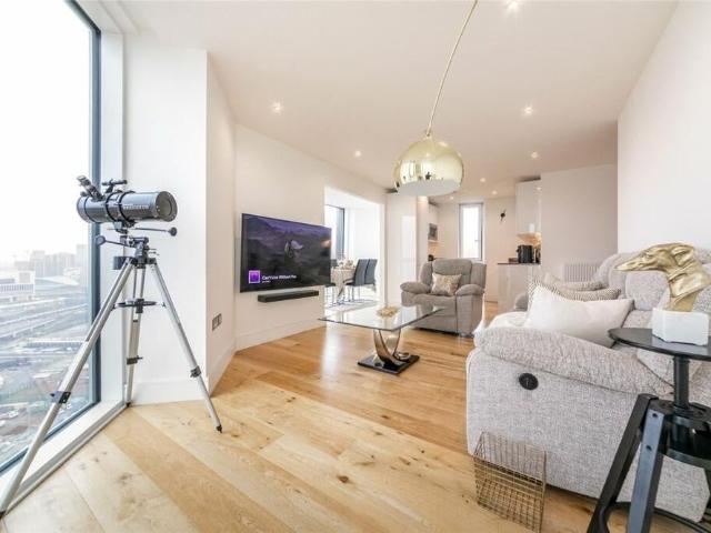 Apartment for rent in Stratford Marsh, Greater London