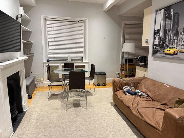 Apartment for rent in West Kensington, Isle Of Man