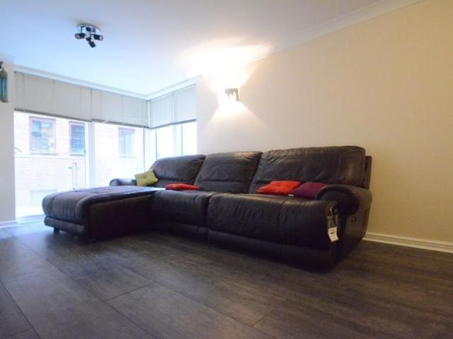Apartment for rent in Newtown, Reading