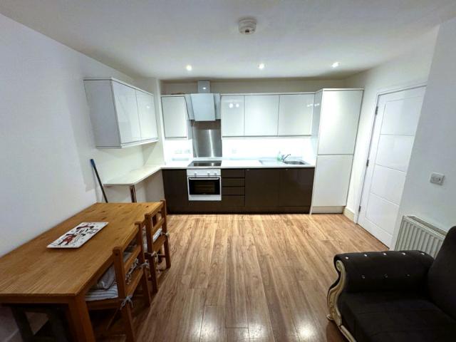 Apartment for rent in London Borough of Havering, Greater London