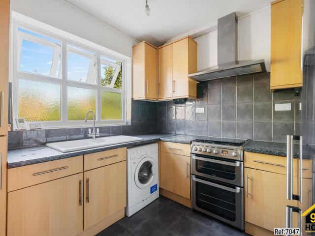 Apartment for rent in London Borough of Lewisham, Lower Sydenham