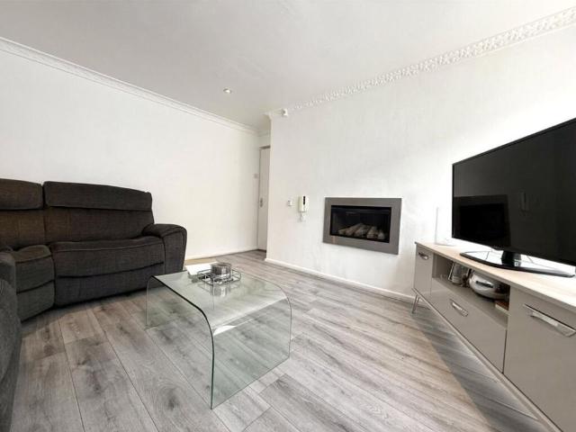 Apartment for rent in St George's Quarter / Cultural Quarter, Calderstones