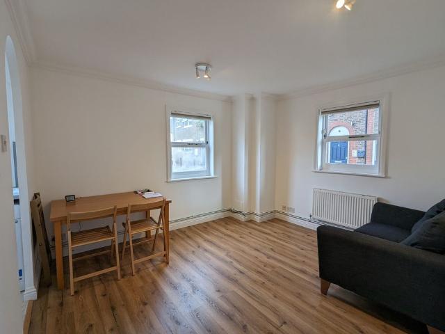 Apartment for rent in Brixton, Greater London