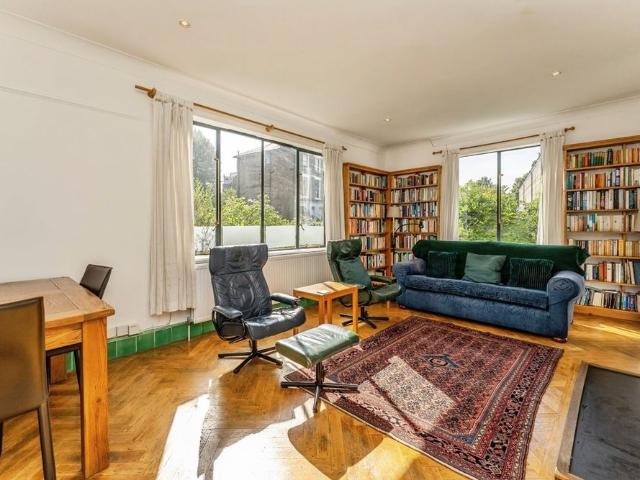 Apartment for rent in London Borough of Camden, Greater London