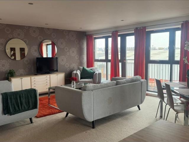 Apartment for rent in Wardie, Trinity