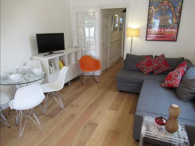 Apartment for rent in Kennington, Greater London