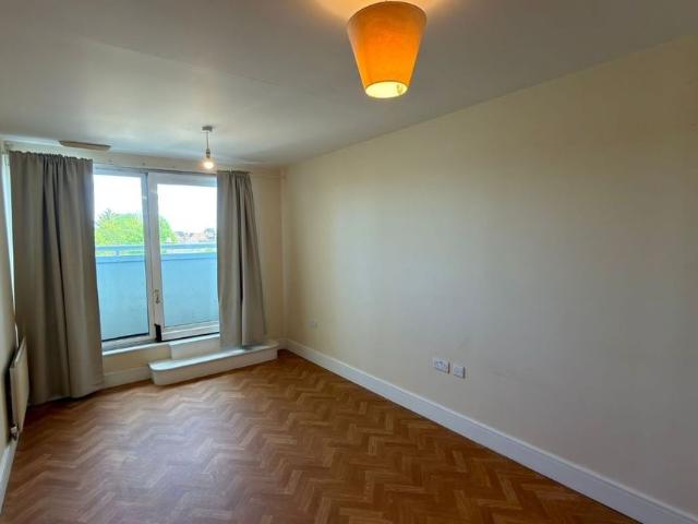 Apartment for rent in London Borough of Croydon, Greater London
