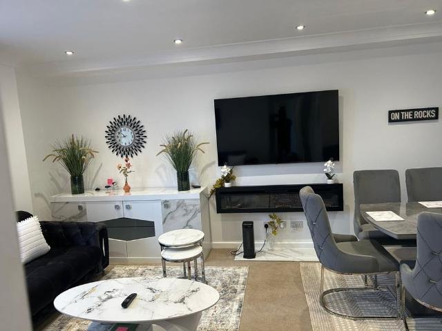 Apartment for rent in London Borough of Hounslow, Greater London