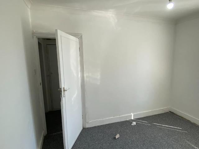Apartment for rent in Gants Hill, Greater London