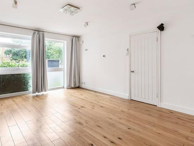 Apartment for rent in Putney, Greater London