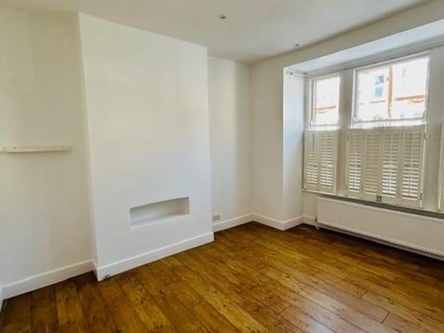 Apartment for rent in Streatham, Greater London