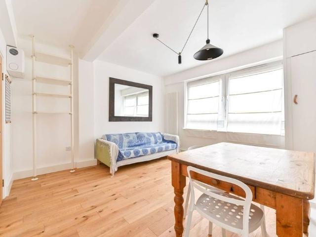 Apartment for rent in Rotherhithe, Greater London